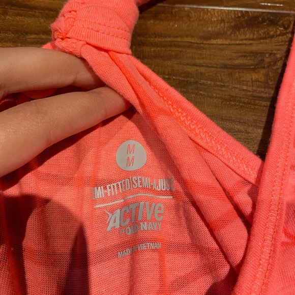 Athletic tank top - Picture 2 of 3